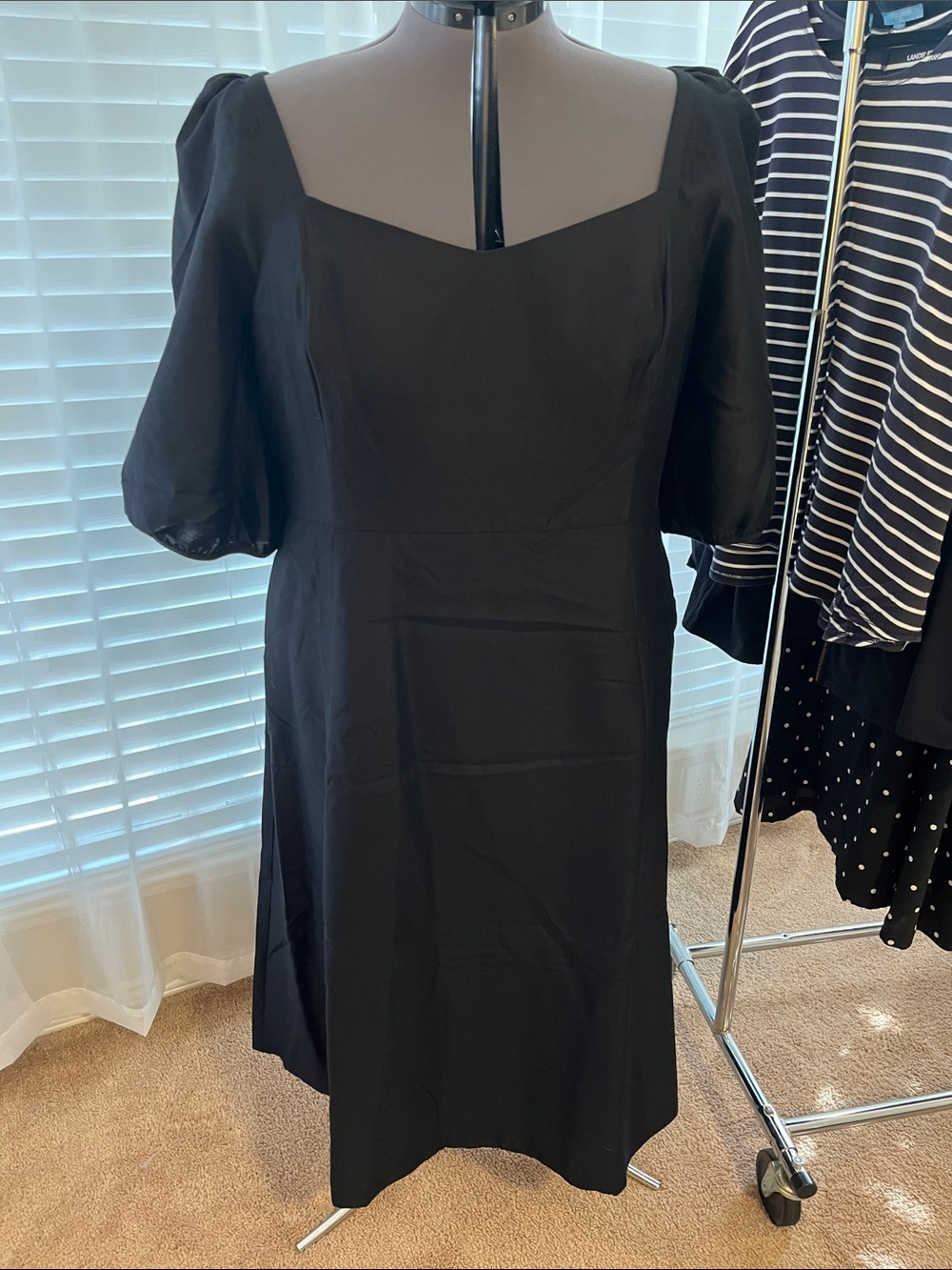 Draper James June Dress - Black Sweetheart Neck Midi Dress Silk Blend 24 24W